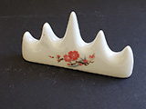 White Porcelain Brush Rest w/ Plum Blossom(4 slots)